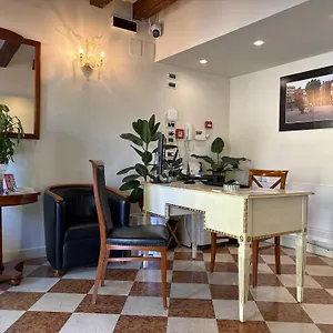 3* בית הארחה Del Ghetto